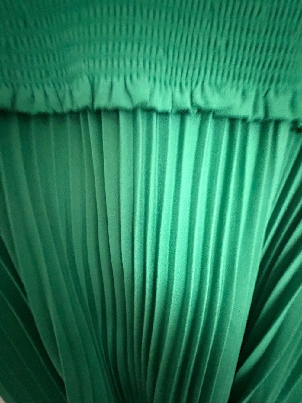 Nanette Lepore Emerald Green Pleated Midi Dress - Picture 5 of 6